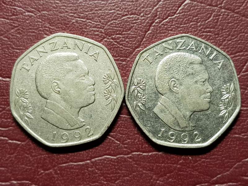 2 x 1992 Tanzania 20 Shilingi - [Bid per coin to take both]