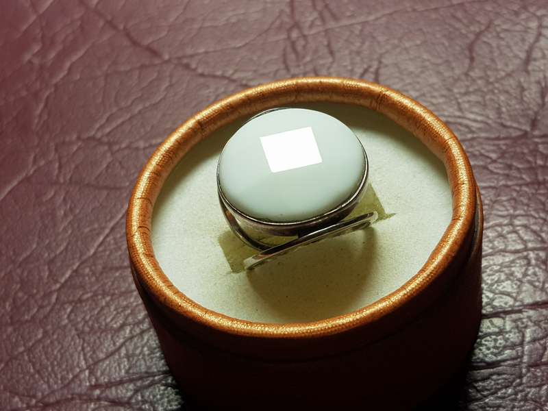 Lovely Genuine Solid Sterling Silver Ring In Very Good Condition - [8,2 g]