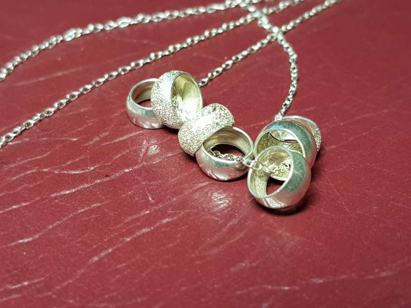 Lovely Genuine Solid Sterling Silver Necklace In Very Good Condition - [3,5 g]