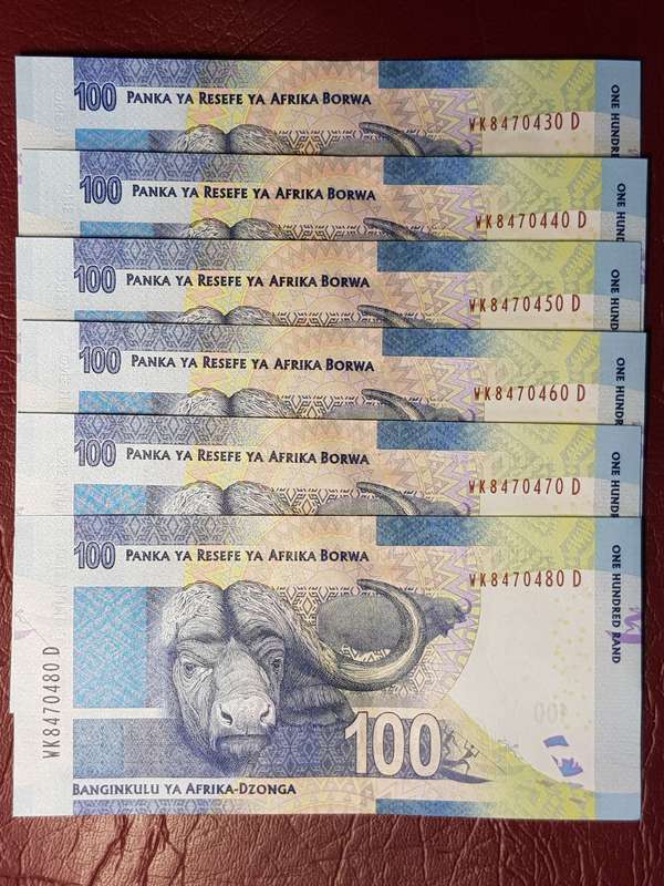 6 x R100 Notes L Kganyago Crisp Unc In Sequence of 10 - [Bid per note to take all]