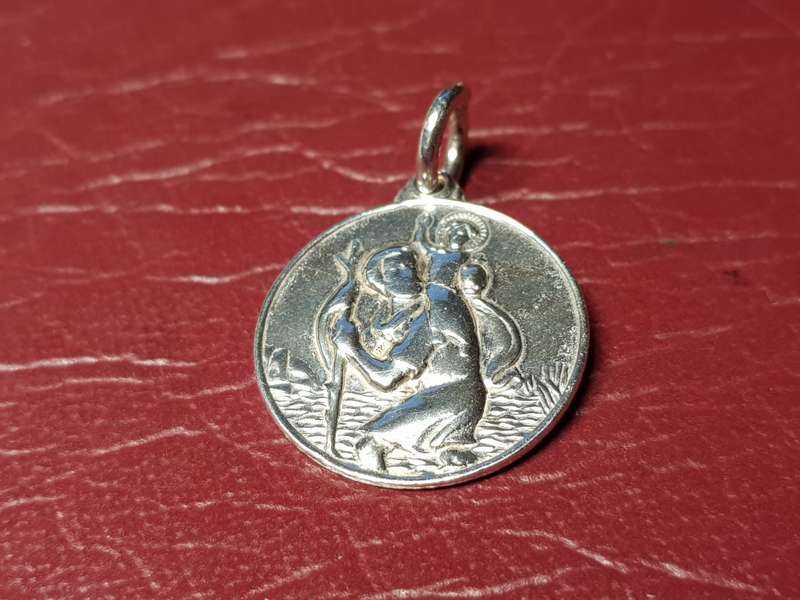 Lovely Genuine Sterling Silver St Christopher Pendant Very Good Condition -[Diameter 20 mm : 3,9 g]