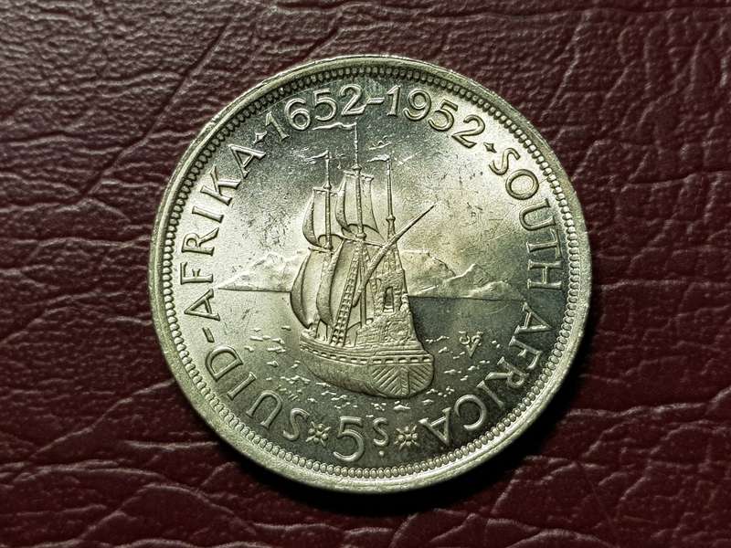 1952 SA Union Silver 5 Shillings - MS