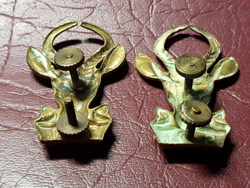 2 x SA Infantry Beret Badge