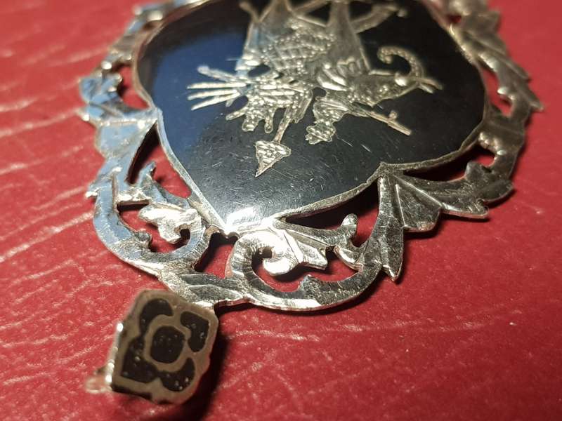 Lovely Genuine Solid Sterling Silver Pendant In Excellent Condition - [8,85 g]