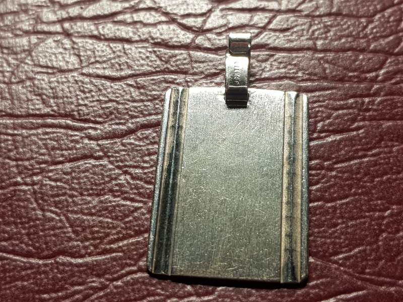 Lovely Genuine Solid Sterling Silver Pendant In Very Good Condition - [4,4 g]