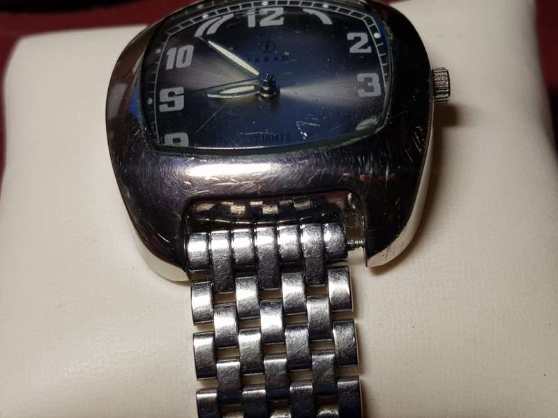 Farah Quartz Watch In Good Working Condition