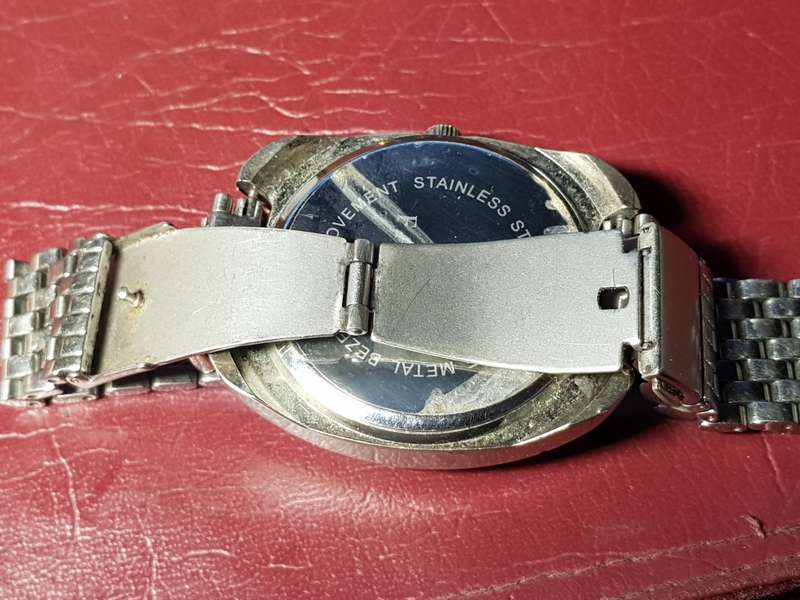 Farah Quartz Watch In Good Working Condition