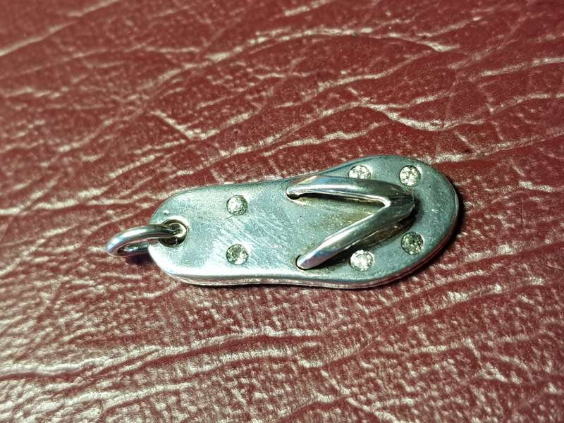 Lovely Genuine Solid Sterling Silver Charm - [Length 25 mm  3,9 g]