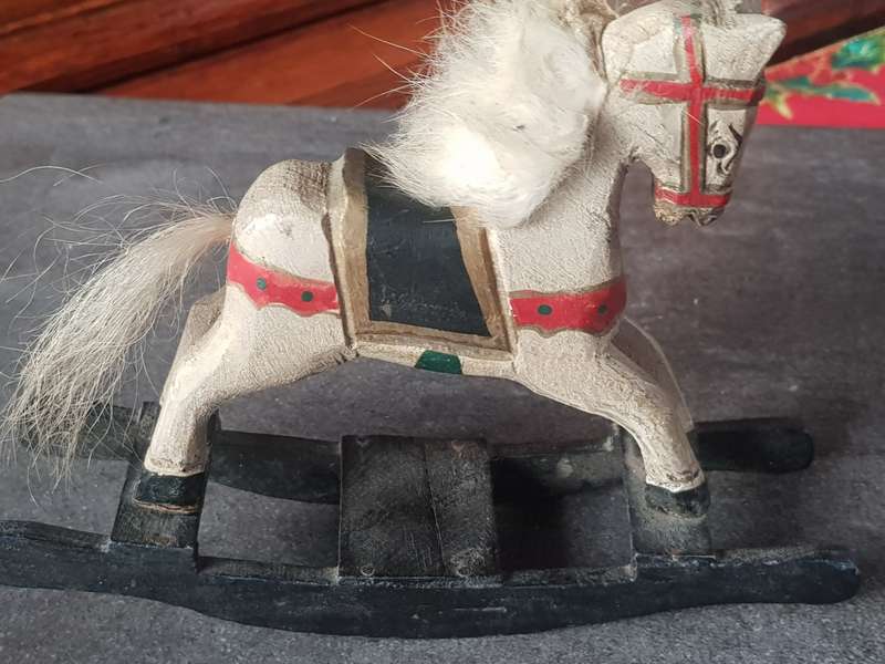 Vintage Horse Toy In Good Condition - [Height 11 cm]