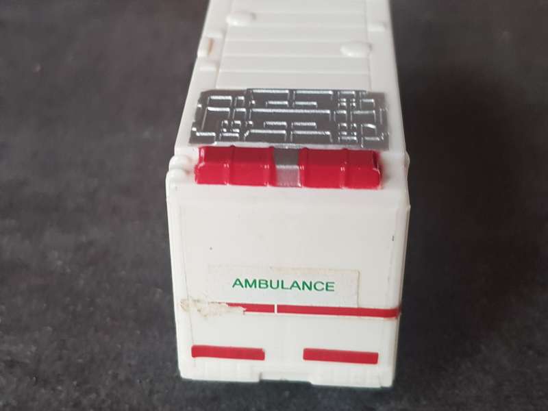 2020 Tomica Super Ambulance - Made For Mc Donald's - [Length 89 mm]