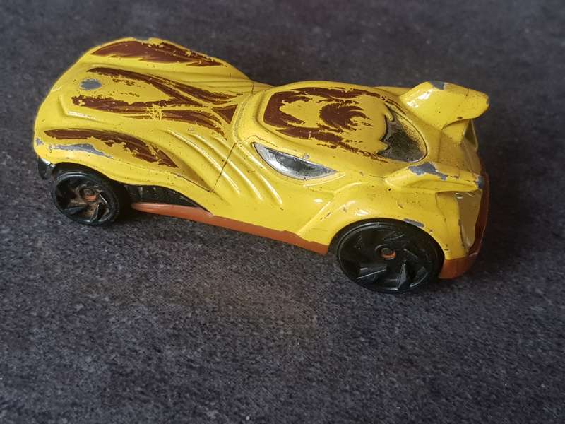 Hotwheels Diecast Model Racing Car - [Length 70 mm]