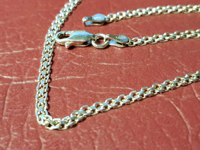 Lovely Genuine Solid Sterling Silver Necklace With Italian Clasp In Very Good Condition - [4,3 g]