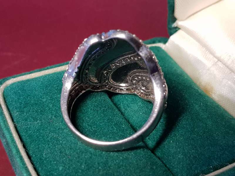 Lovely Genuine Solid Sterling Silver Ring In Excellent Condition - [6,1 g]