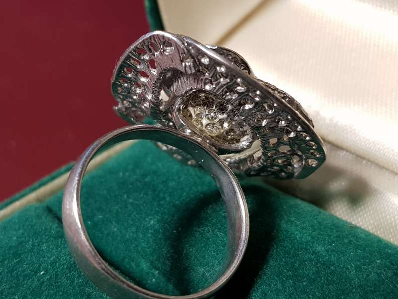 Lovely Genuine Solid Sterling Silver Magie Ring In Perfect Condition - [8,2 g]