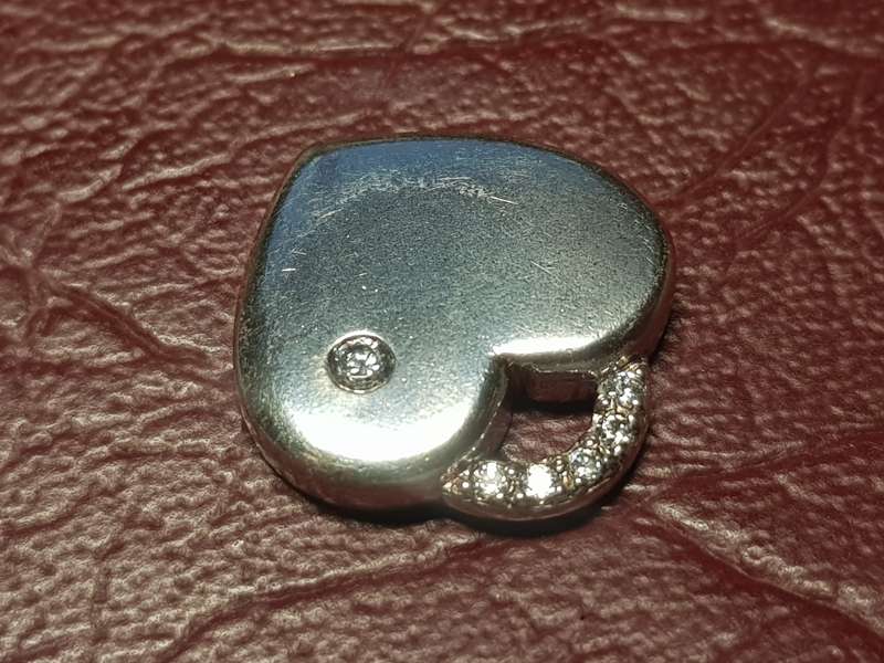 Lovely Genuine Solid Sterling Silver Pendant in Very Good Condition - [2,75 g]