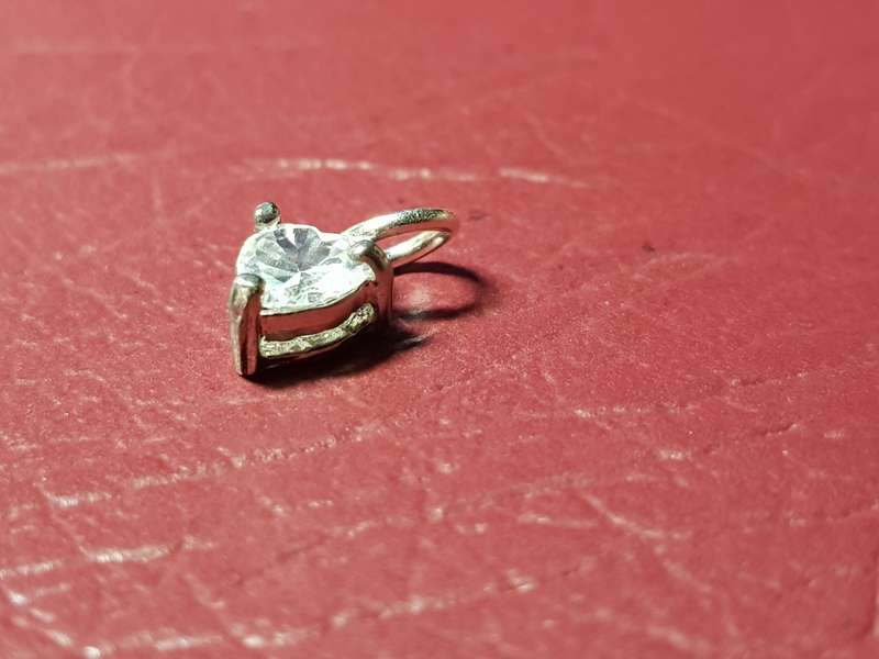 Lovely Genuine Solid Sterling Silver Pendant/Charm in Excellent Condition - [.72g]