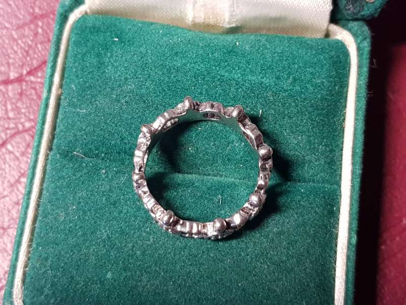Ring In Very Good Condition - Size J - [Not Silver]