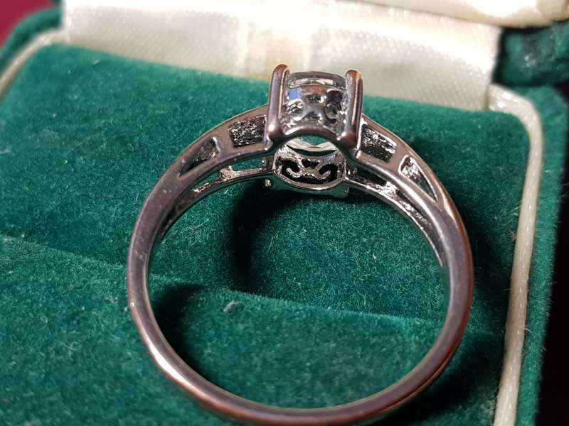 Ring In Fair Condition - Size R - [Not Silver]