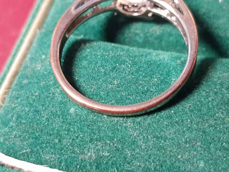 Ring In Fair Condition - Size R - [Not Silver]