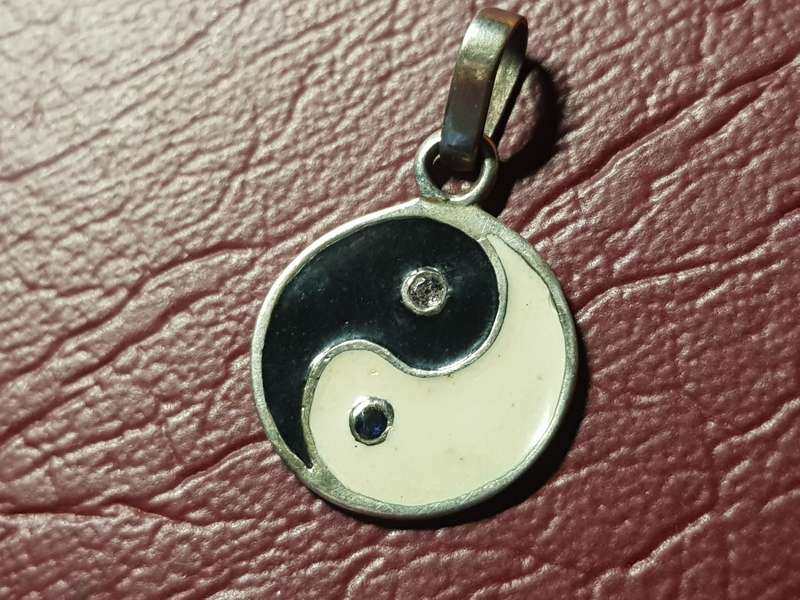 Lovely Genuine Solid Sterling Silver Pendant In Very Good Condition - [1,65 g]