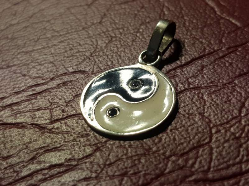 Lovely Genuine Solid Sterling Silver Pendant In Very Good Condition - [1,65 g]