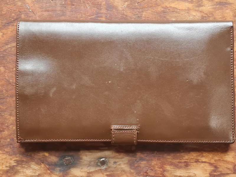 BUSHBUCK LEATHER CARD AND DOCUMENT HOLDER AS GOOD AS NEW.