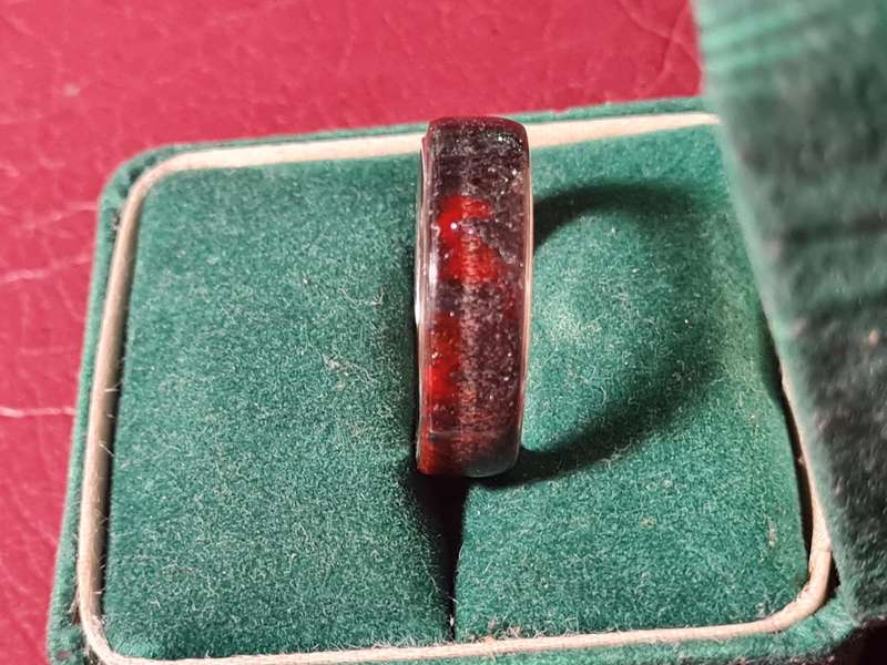 RING MADE FROM A 1980 C.O.I.N. FROM SPAIN IN EXCELLENT CONDITION.