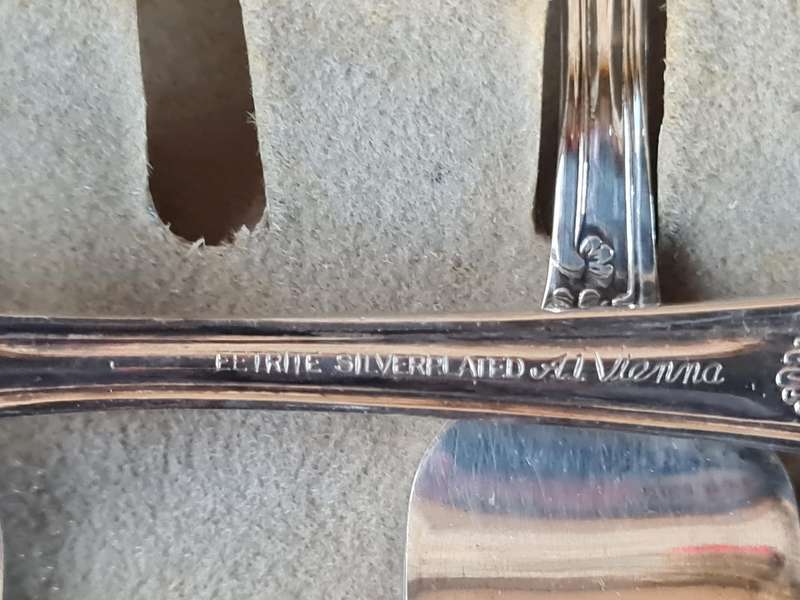 Set of 6 Silver Plated Eetrite Cake Forks in Perfect Condition