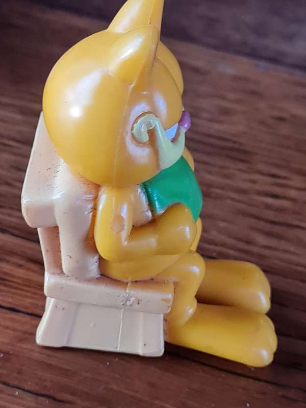2 x Toys. Garfield And Tweenies by McDonalds in Excellent Condition.
