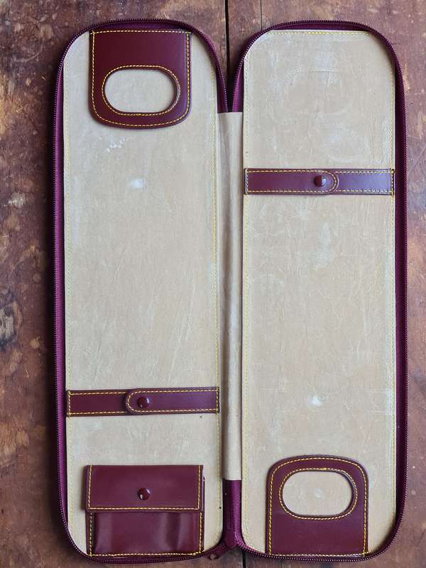A Elegant Holder In Excellent Condition.