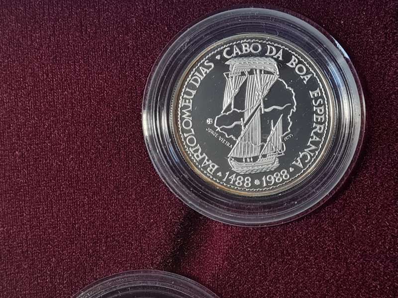 Portuguese Discovery Capsuled Proof Silver Commemorative Coin Set 1988