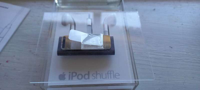 Apple Ipod Shuffle 4GB