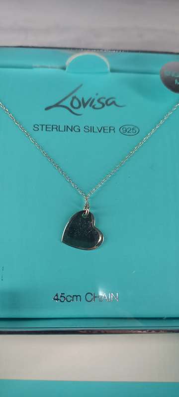 925 silver chain and heart shaped charm