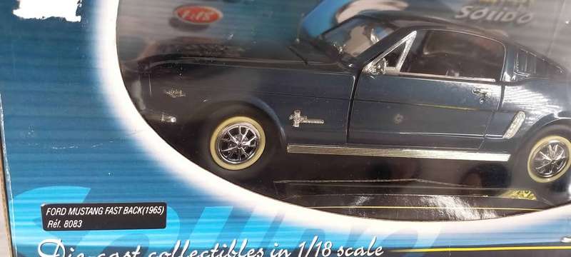 Ford Mustang Fastback 1965 by Solido 1:18 scale