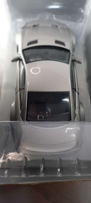 Mercedes-Benz SL65 Amg Black Series by Mondo Motors in 1:18 scale