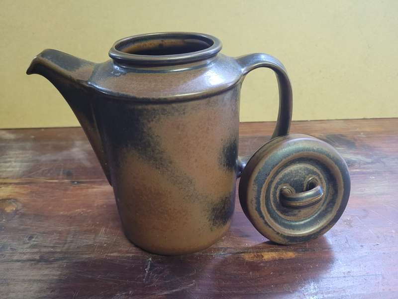 Arabia Ruska Ceramic Tea / Coffee pot