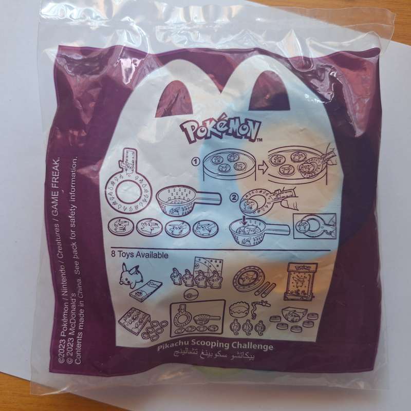 Pokemon Pikachu Scooping Challege Mcdonalds toy