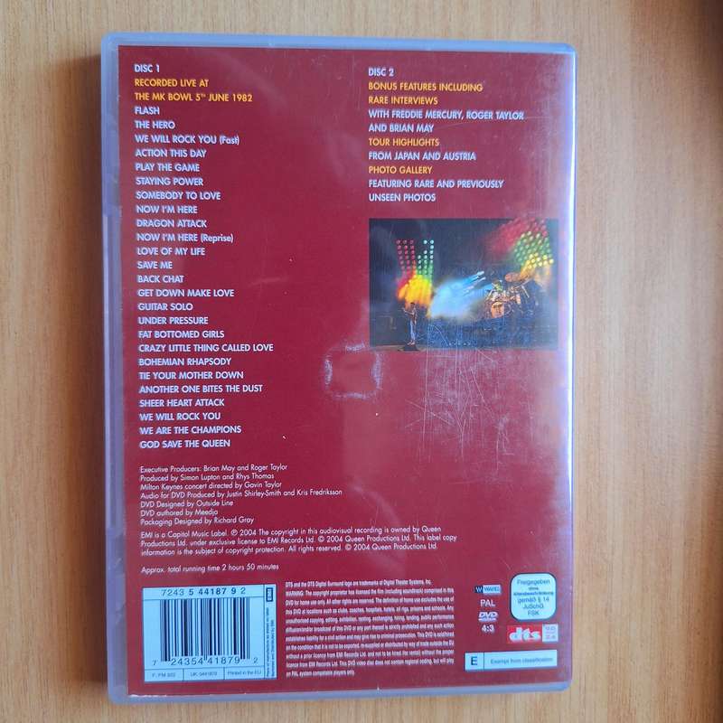 Queen on fire live at the Bowl DVD