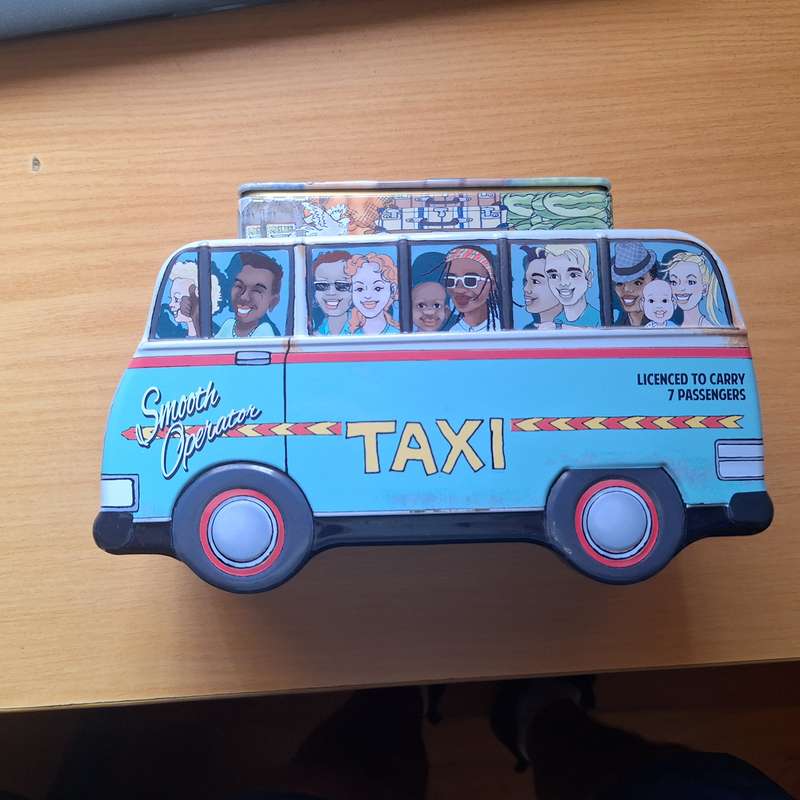 Jan Can Taxi can 15cm in length