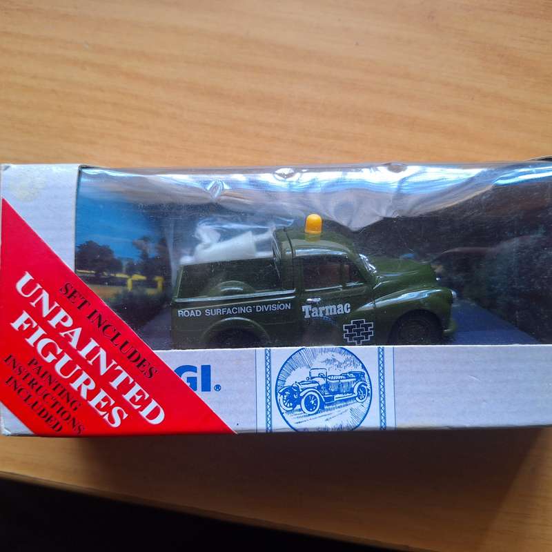 1995 Morris 1000 pick up truck Tarmac  in original box