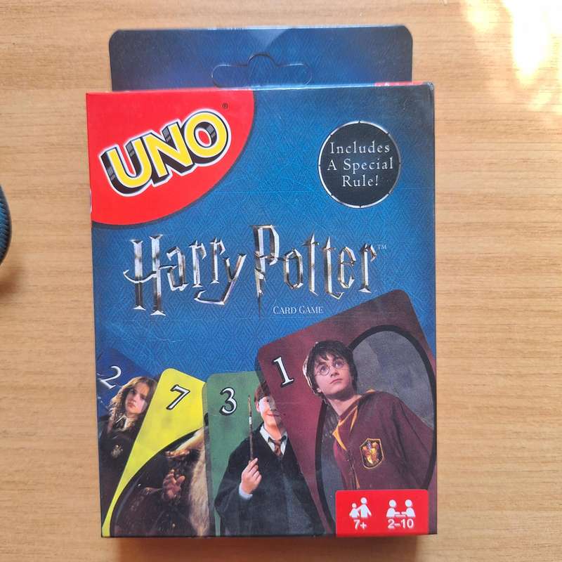 Harry Potter Uno card game