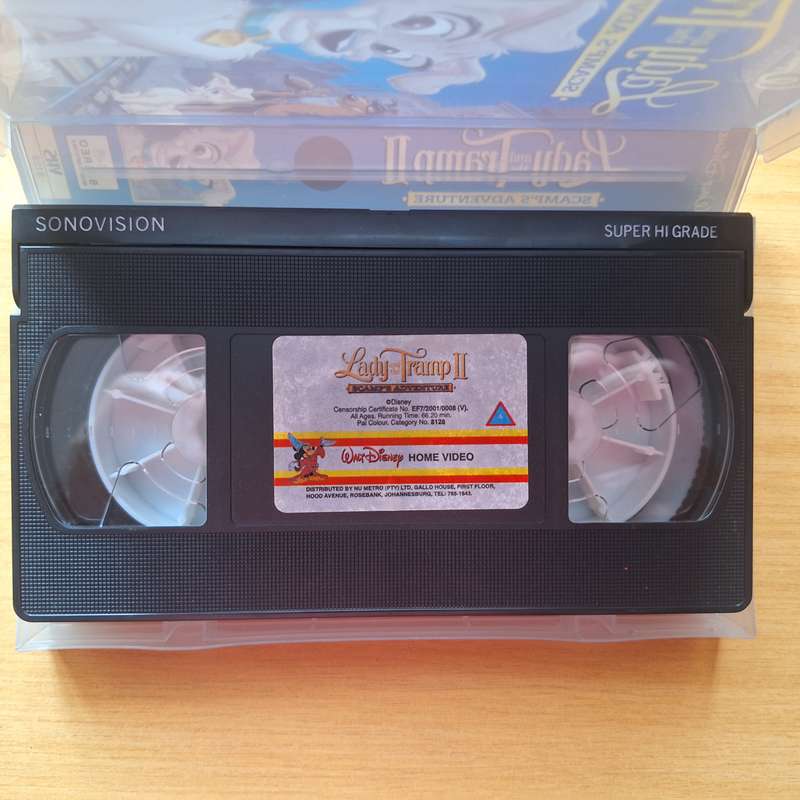 Walt Disney Lady and the Tramp II VHS tape