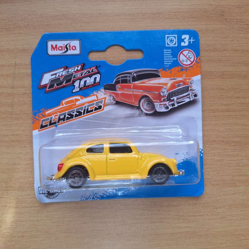 Die cast volkswagen beetle toy