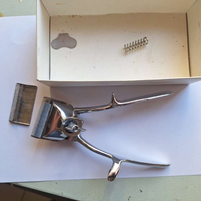 Burman vintage hair clipper in great condition from England
