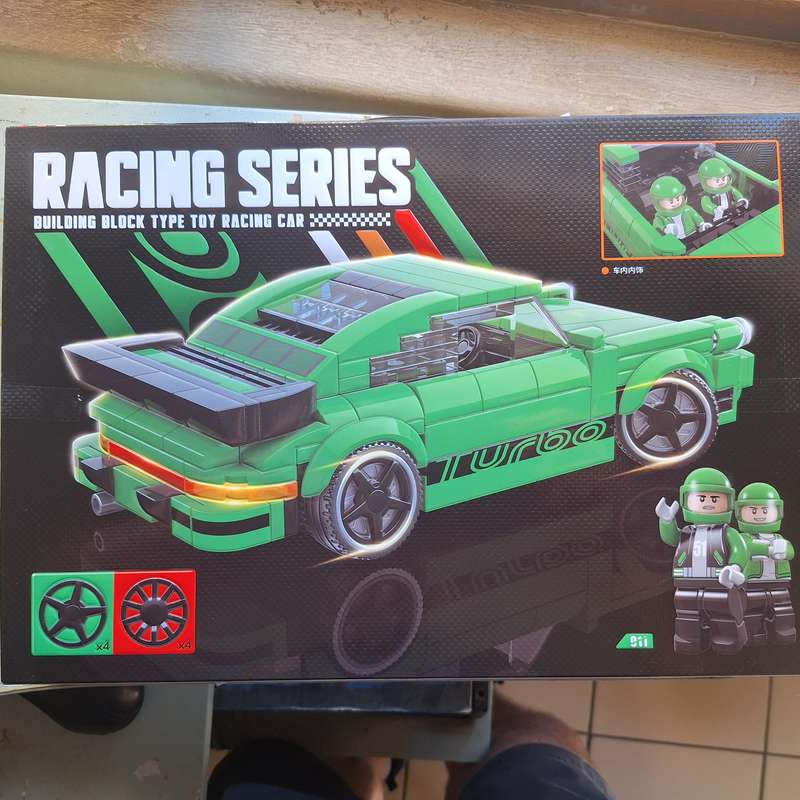 Racing series building block type toy racing car still sealed - 351 pieces