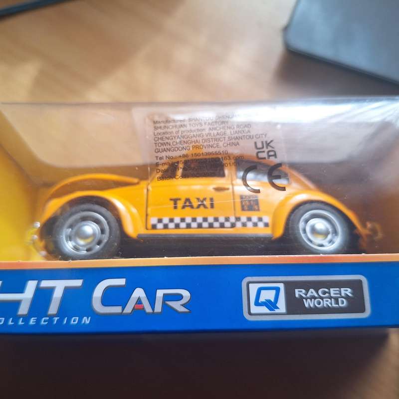 Taxi beetle die cast model car - believe scale 1:32 or 36