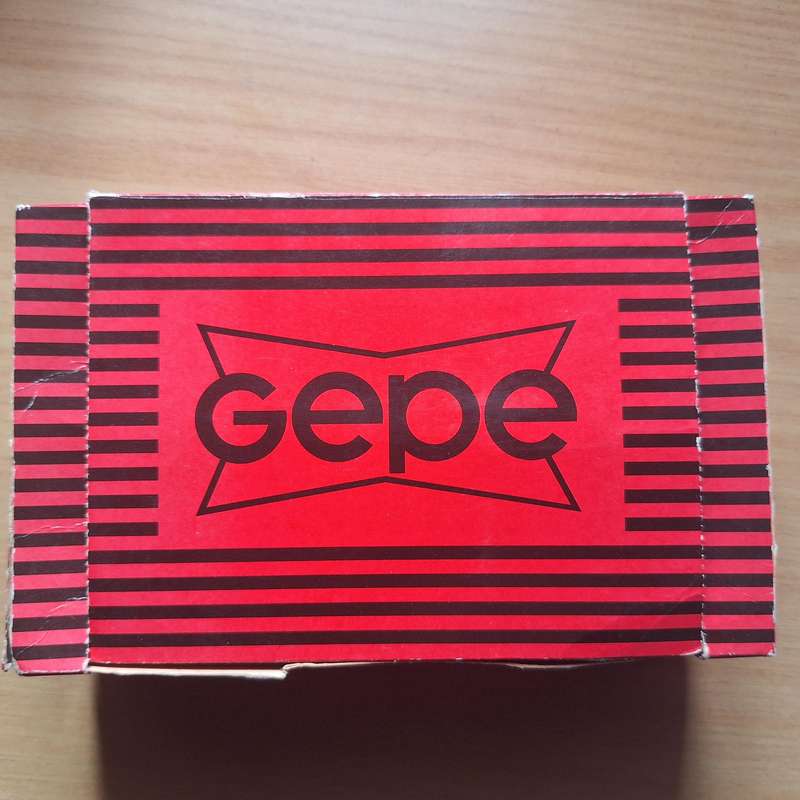 Gepe vintage glassless slide mounts
