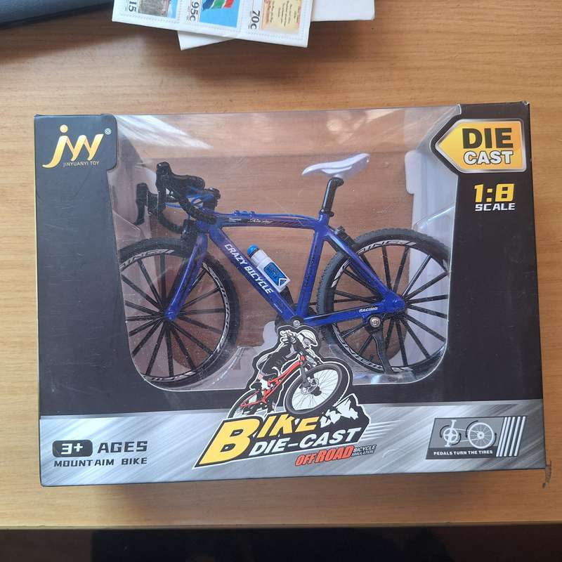 Die cast mountain model bike scale 1:8