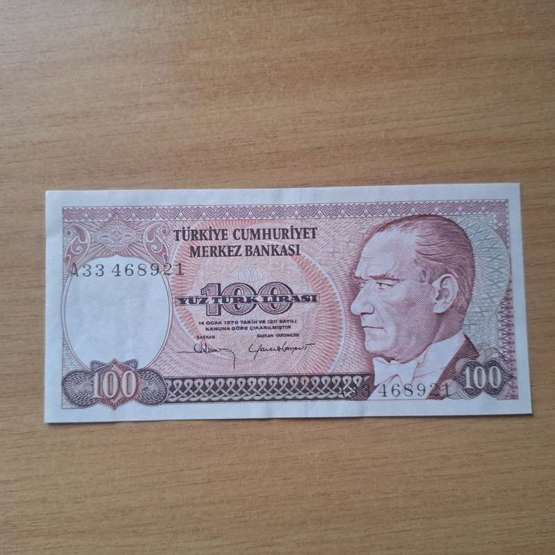 100 Turkish Lirasi note from 1970