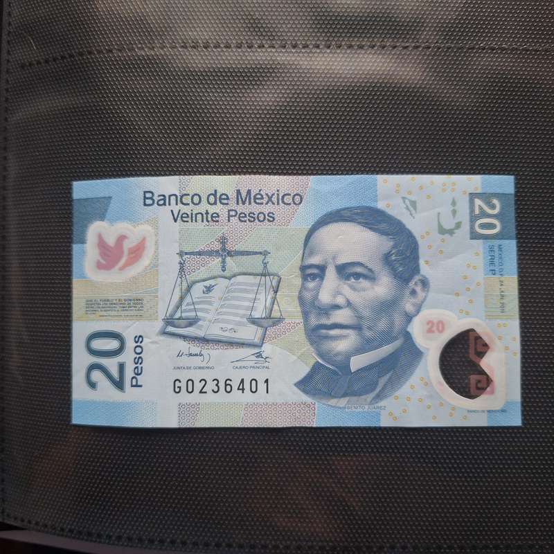 20 Pesos bank note from Mexico 2011